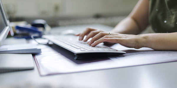 Arbeit am PC | abfallbild.de