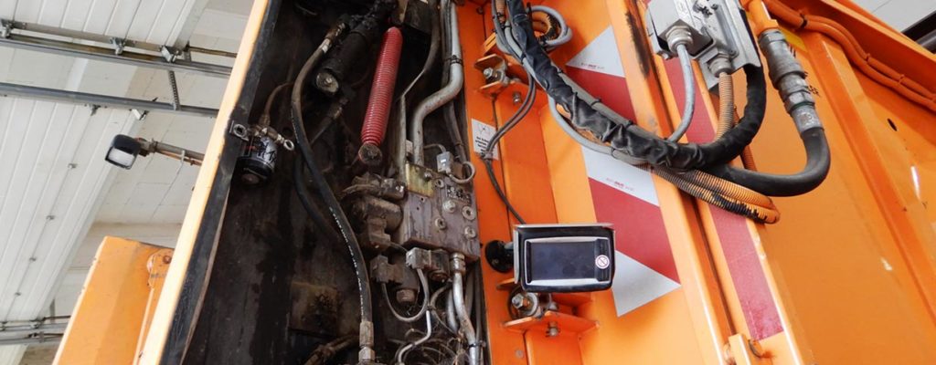 Ein Sammelfahrzeug zur Reparatur in der ABIKW Kfz-Werkstatt