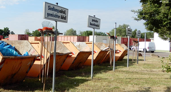 Annahmecontainer der ABIKW in Greppin