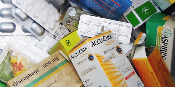 Foto: diverse Altmedikamente