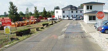 Foto: Anfahrt auf den ABIKW-Betriebshof in Greppin